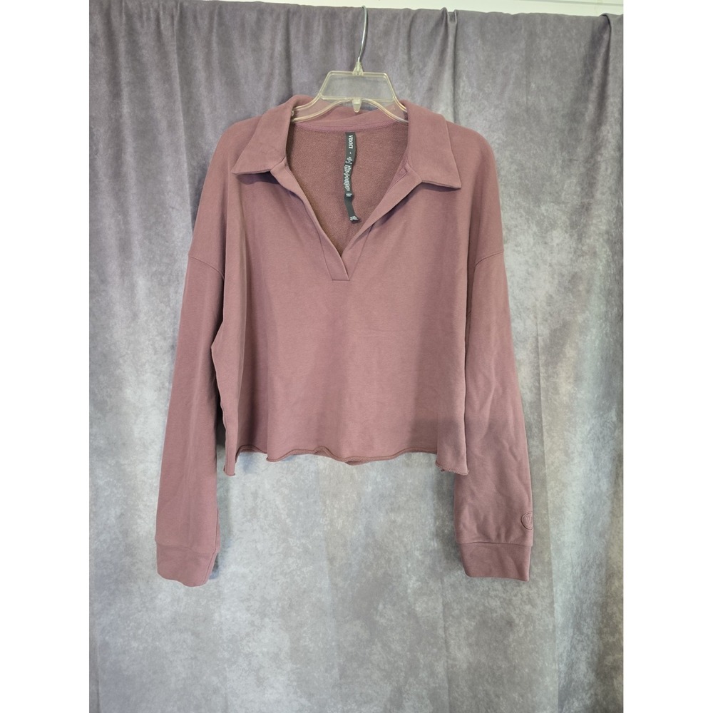 Vuori Sedona Cropped Polo Sweatshirt in a muted mauve or plum shade Size L